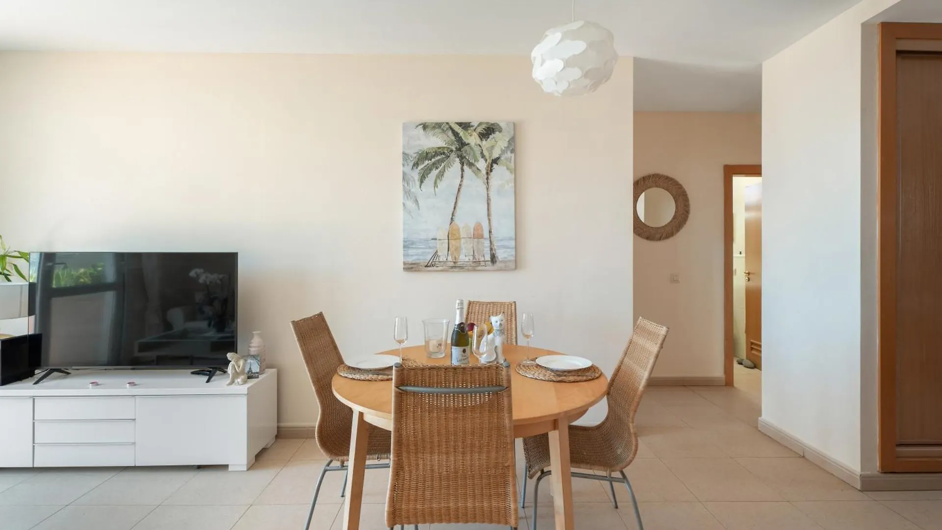 Grand View Apartment Адехе 0*,  Испания